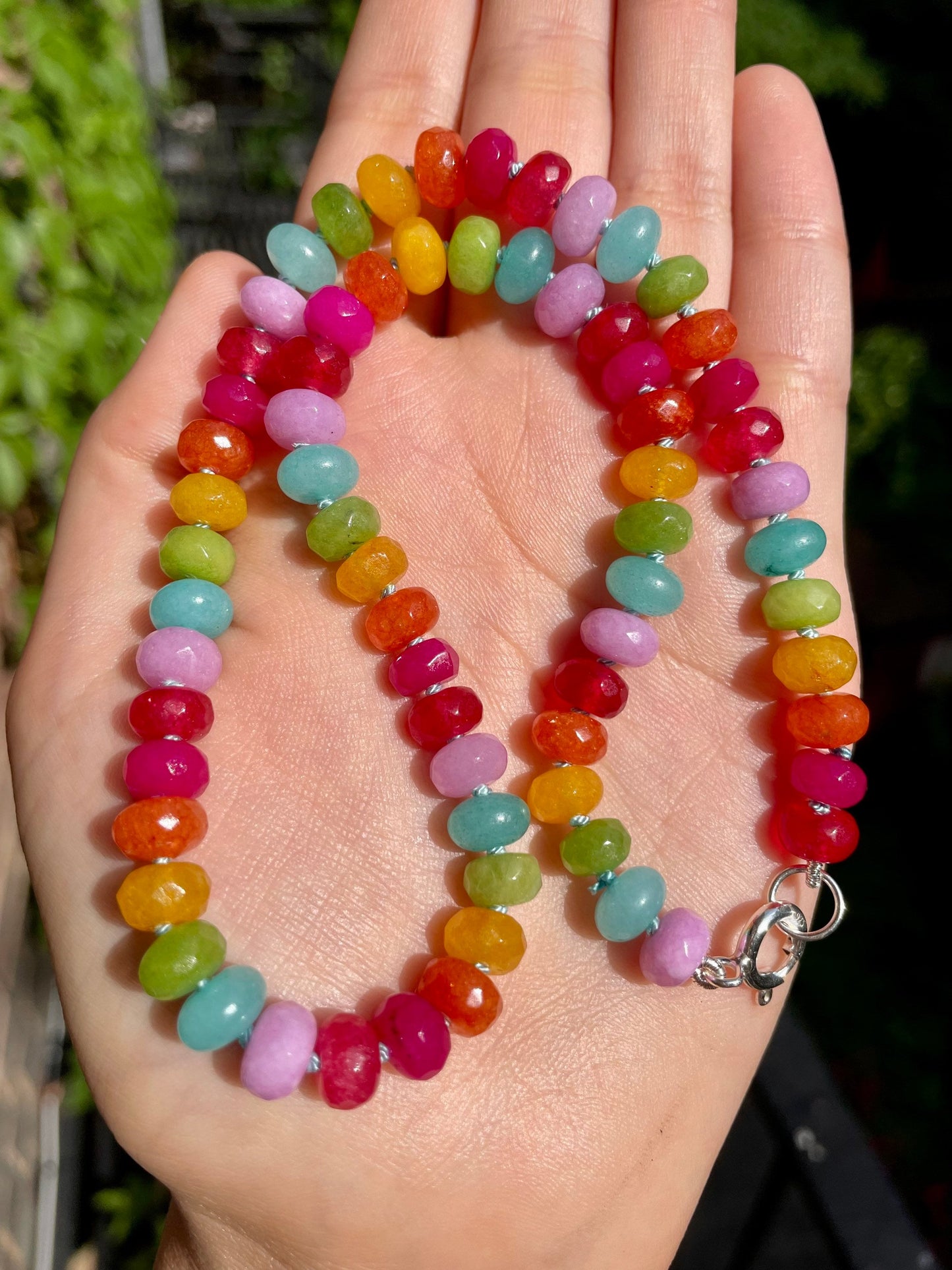 Crayola 7 Pack Gemstone Candy Necklace