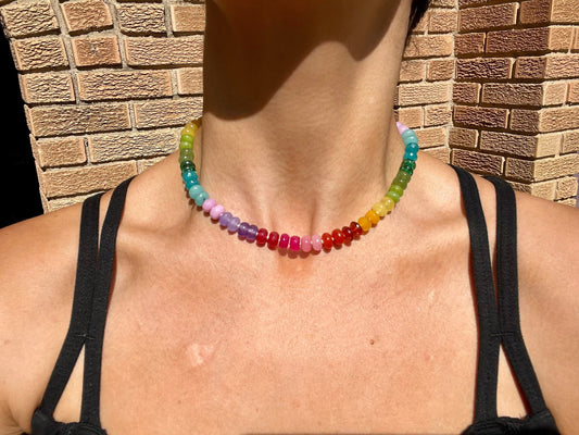 Crayola 12 Pack Gemstone Candy Necklace